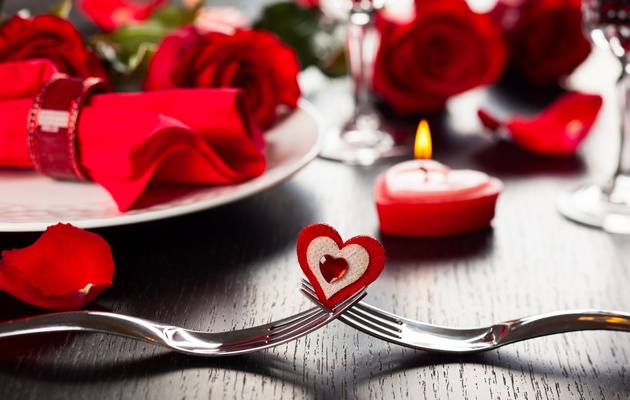 Что можно подарить любимому на День влюбленных?